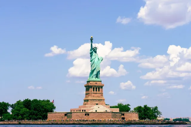 Statue of Liberty during daytime
