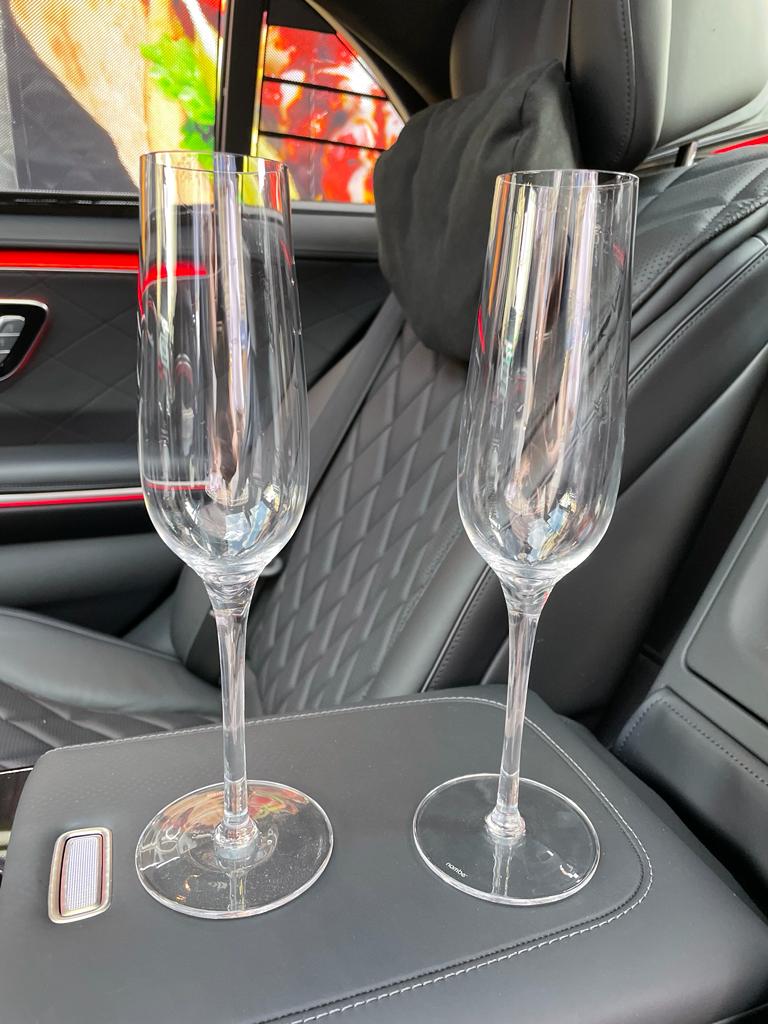 kg image limo champagne service
